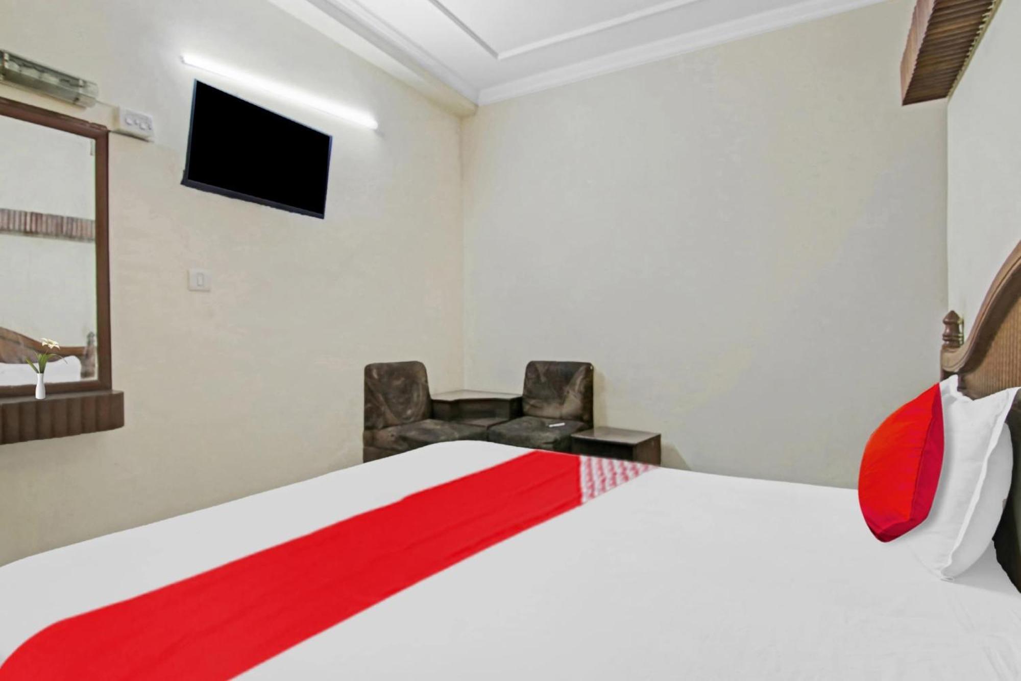 Hotel O Rak International 뉴델리 외부 사진